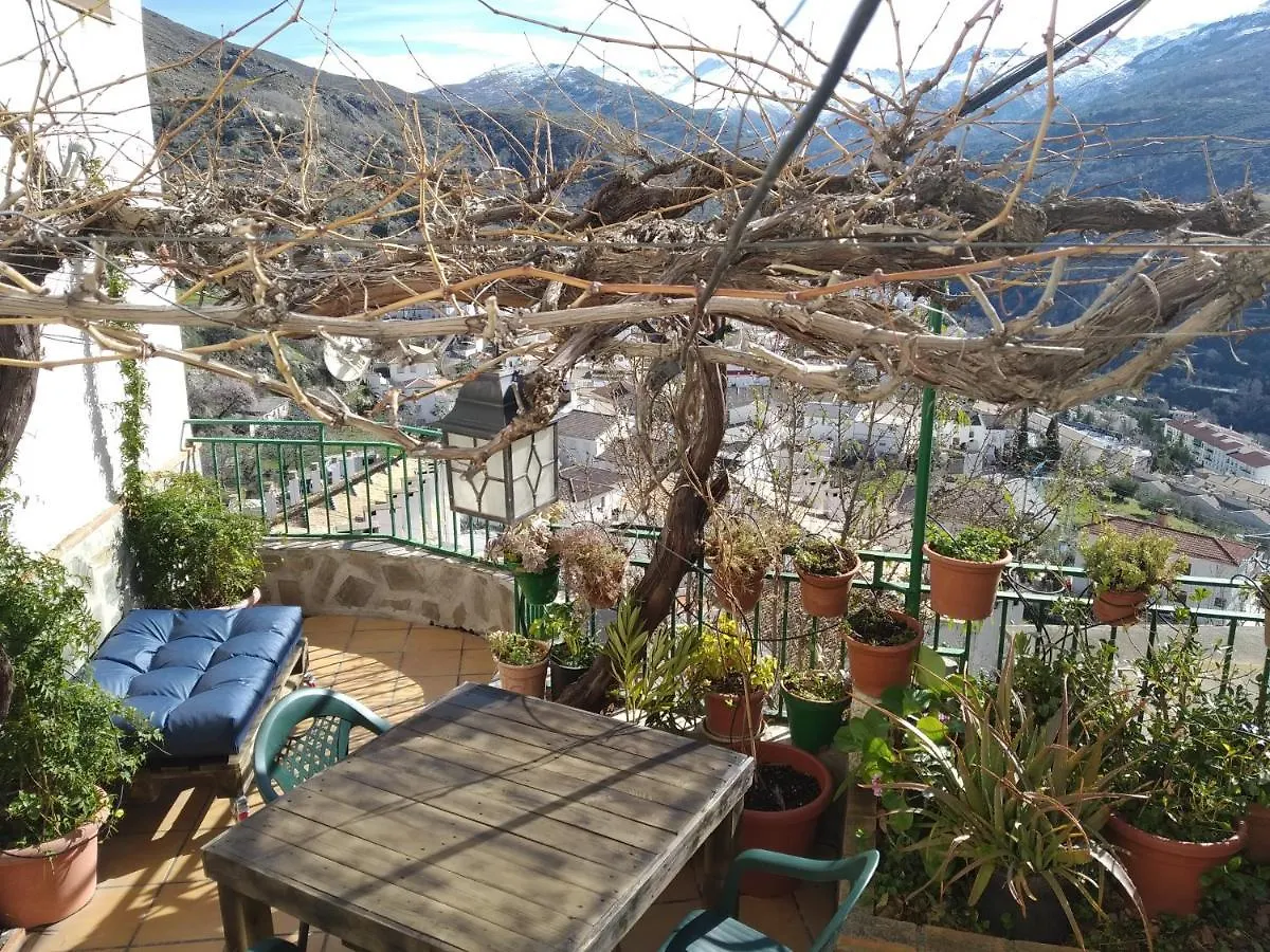 Casa Maribel Villa Guejar Sierra 0*,